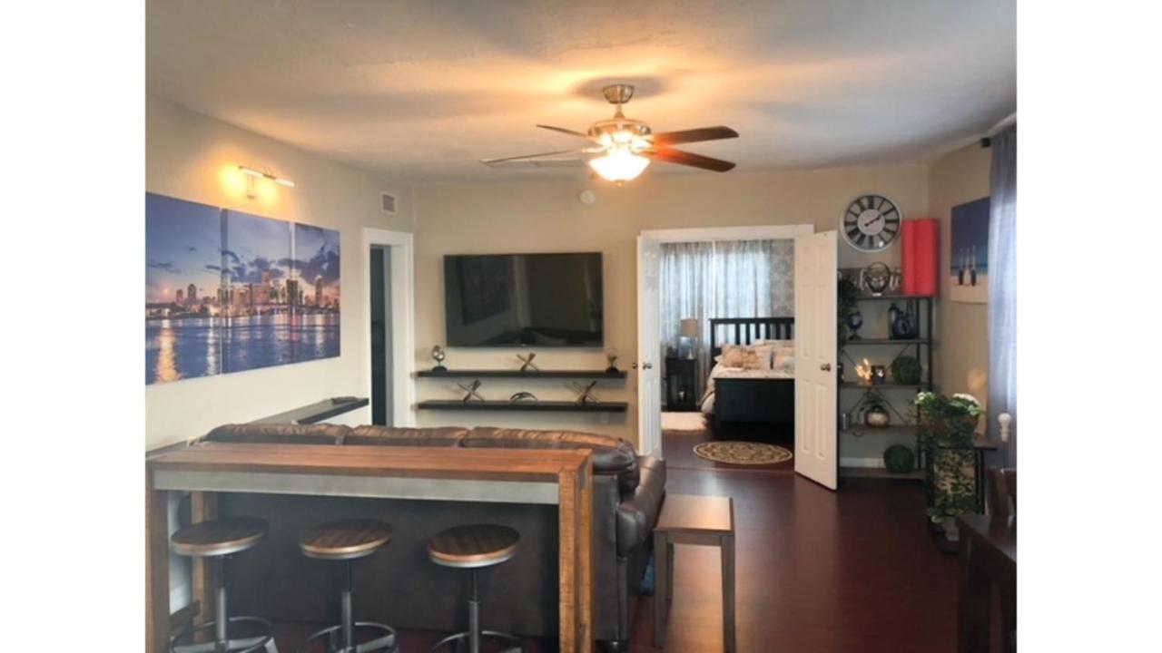 Modern 2/1 Apt Near Midtown And Beaches Miami Exteriér fotografie